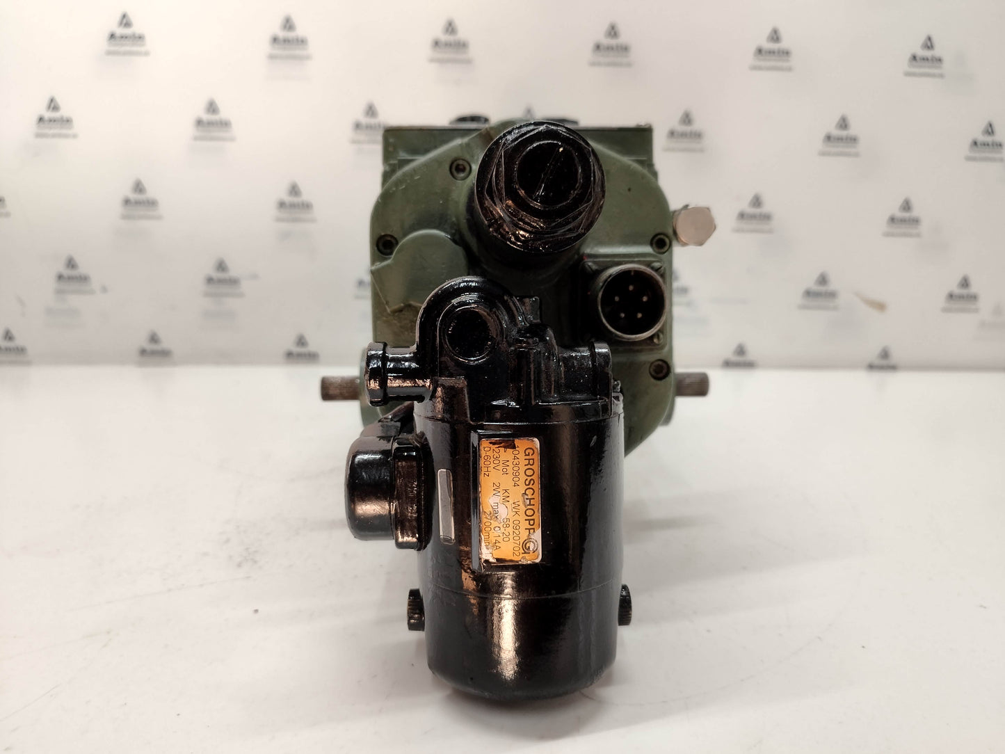 Woodward UG-8 Governor part No. : R 8521-367 RPM: 750-1280 - TESTED