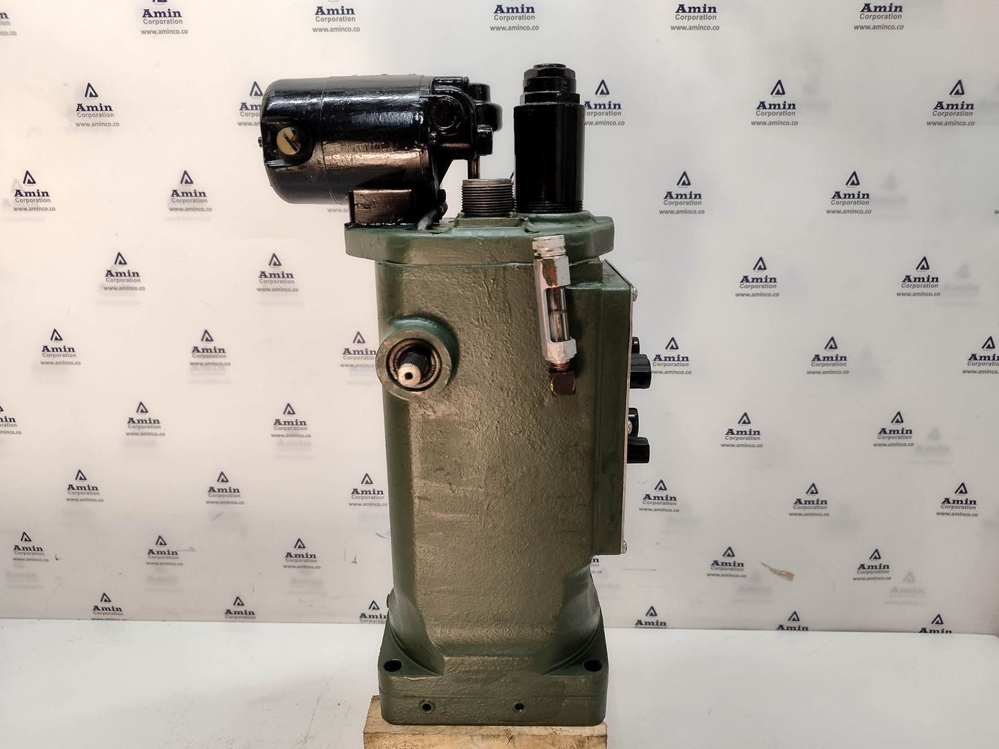 Woodward UG-8 Governor part No. : R 8521-367 RPM: 750-1280 - TESTED