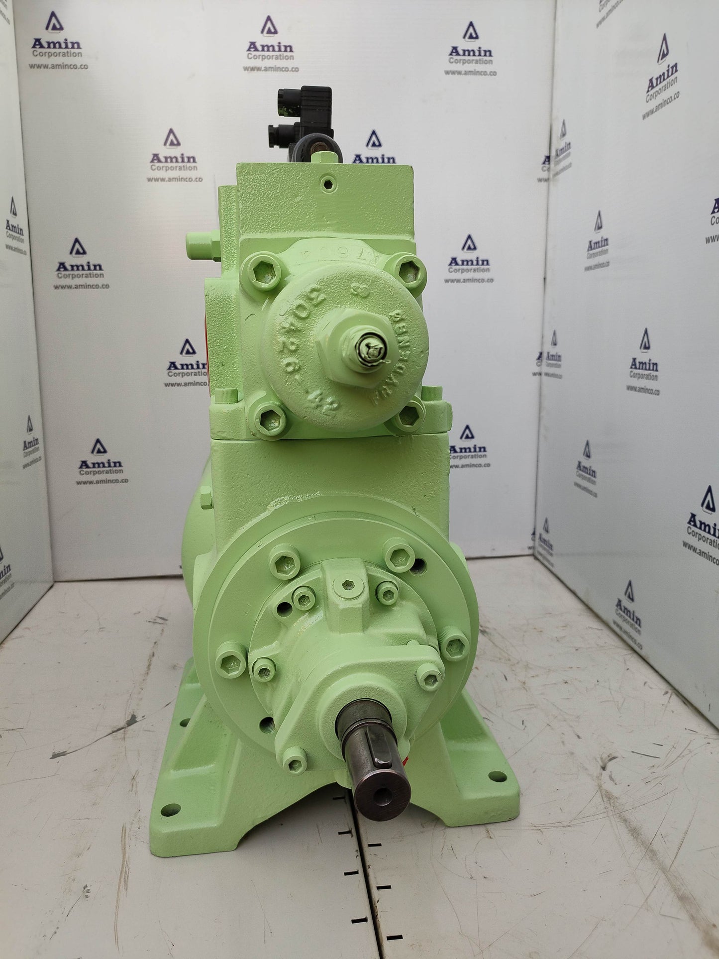 Frydenbo PE 2'' SNE 280ER46 Steering pump Triple screw cartridge pump #2