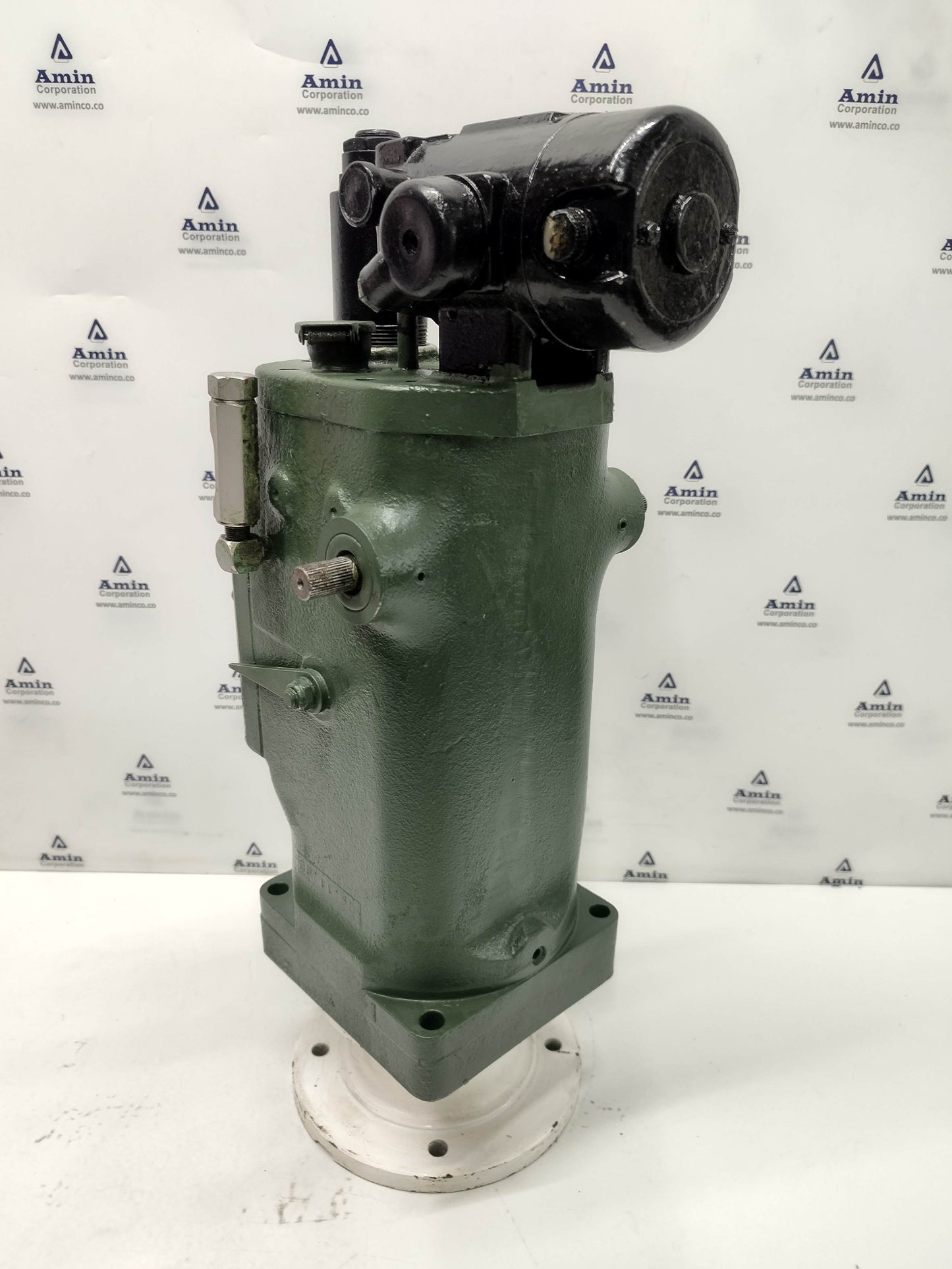 Woodward UG-8 Governor part No. : 8522-447 RPM: 500-1200 #3