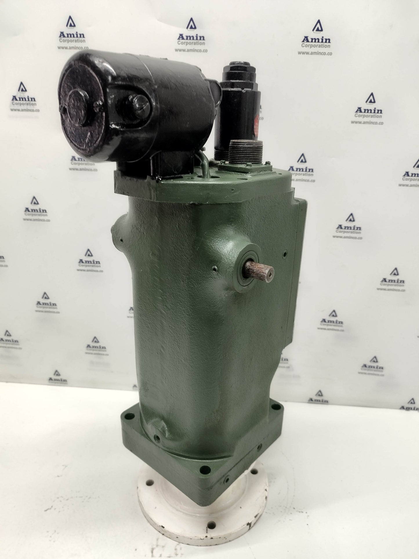 Woodward UG-8 Governor part No. : 8522-447 RPM: 500-1200 #3