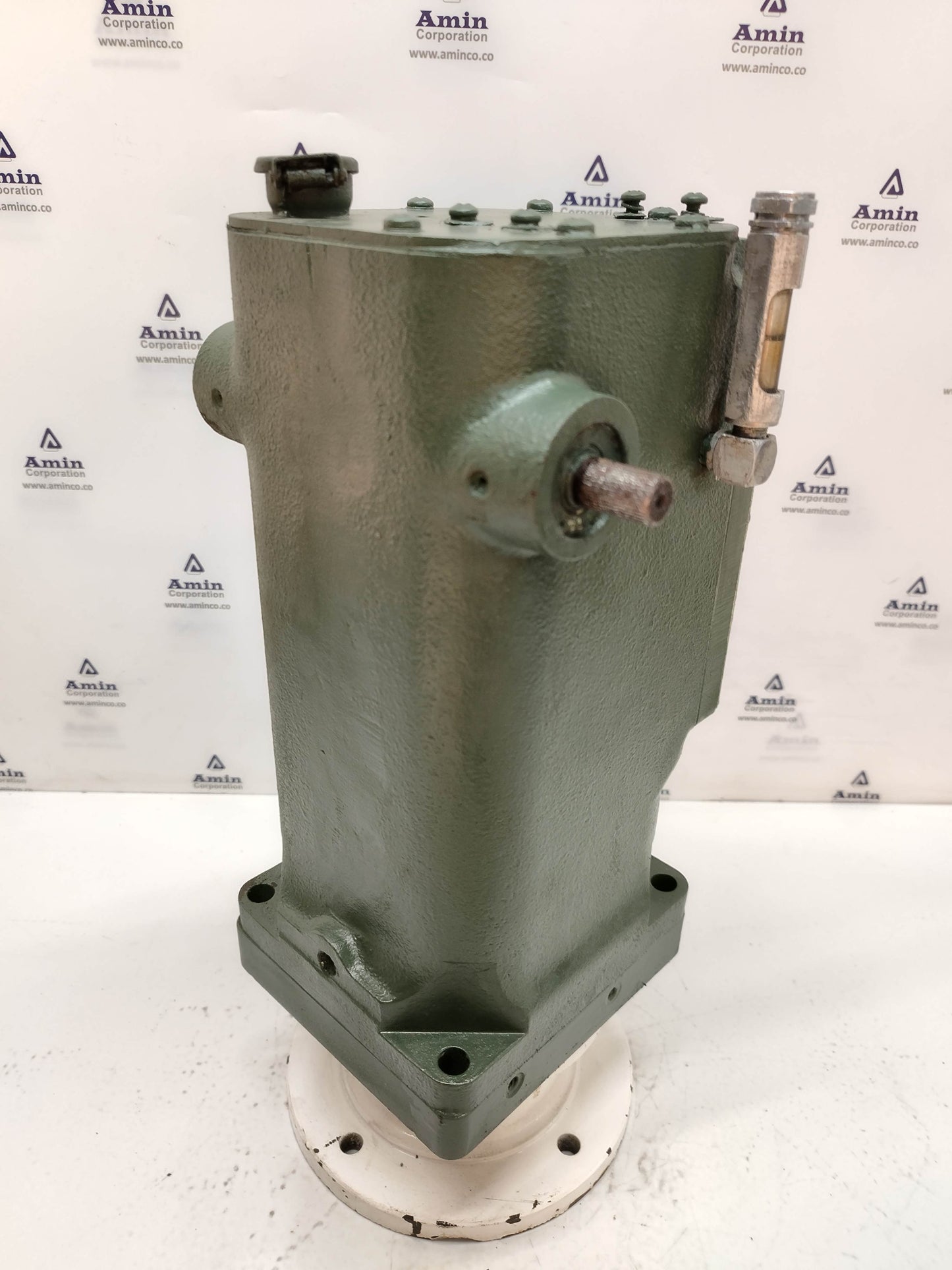 Woodward UG-8 Governor part No.: 8523-153 RPM.300-1500