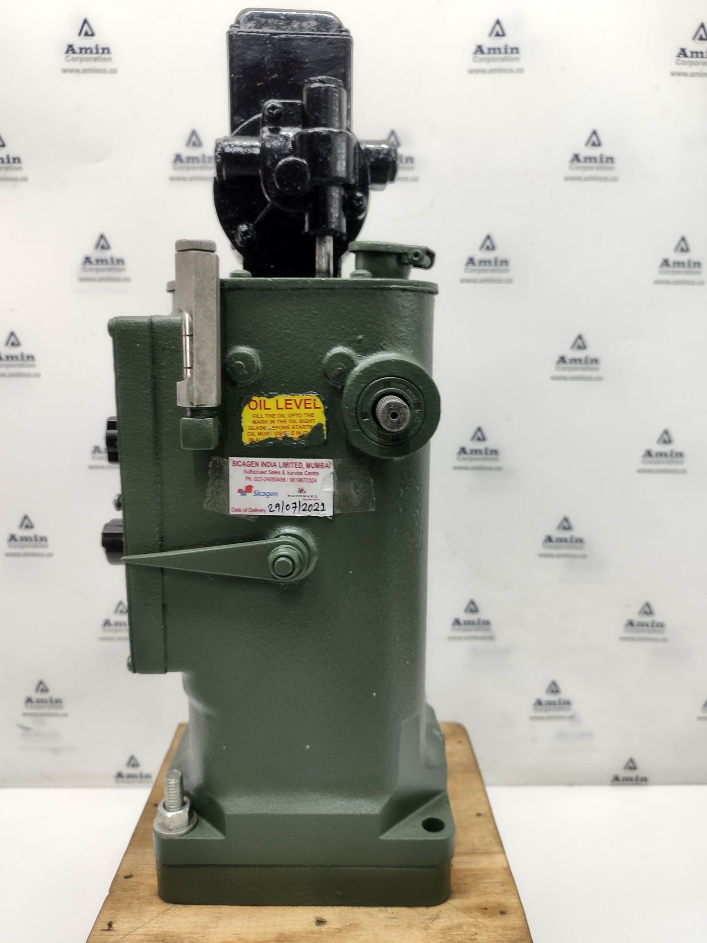 Woodward Governor UG-10 P/N: E8526-653 RPM: 566-1189