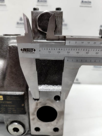 Parker PV020R1K1T1NMMC Hydraulic Axial Piston pump - NEW
