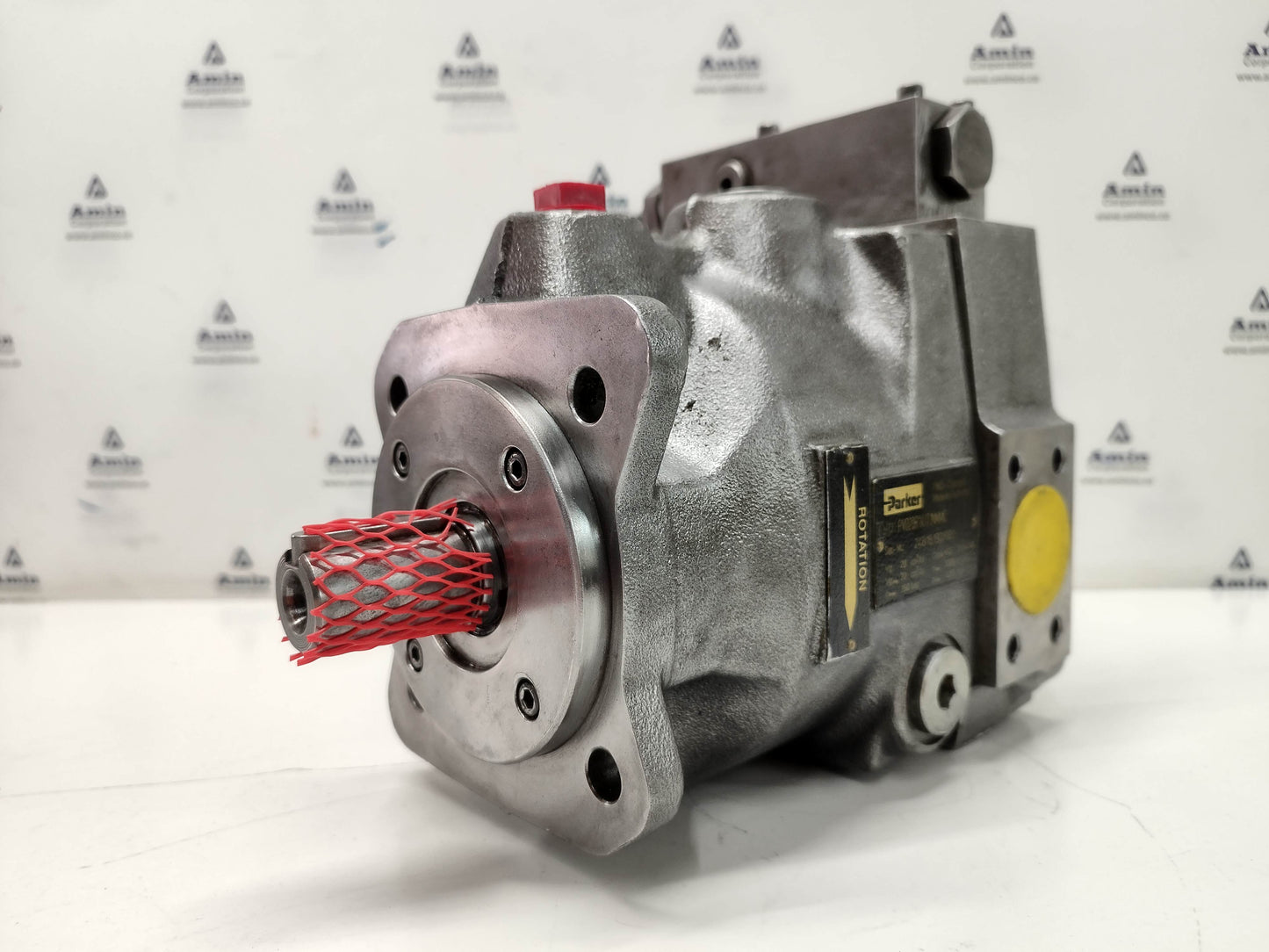 Parker PV020R1K1T1NMMC Hydraulic Axial Piston pump - NEW