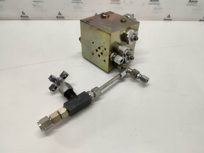 Sterling Hydraulics Limited P/N: 8F4661C Hydraulic Control Block - NEW