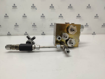 Sterling Hydraulics Limited P/N: 8F4661C Hydraulic Control Block - NEW