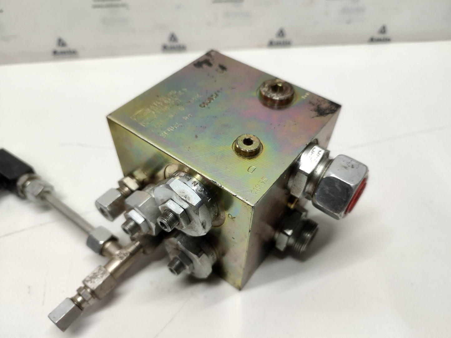 Sterling Hydraulics Limited P/N: 8F4661C Hydraulic Control Block - NEW