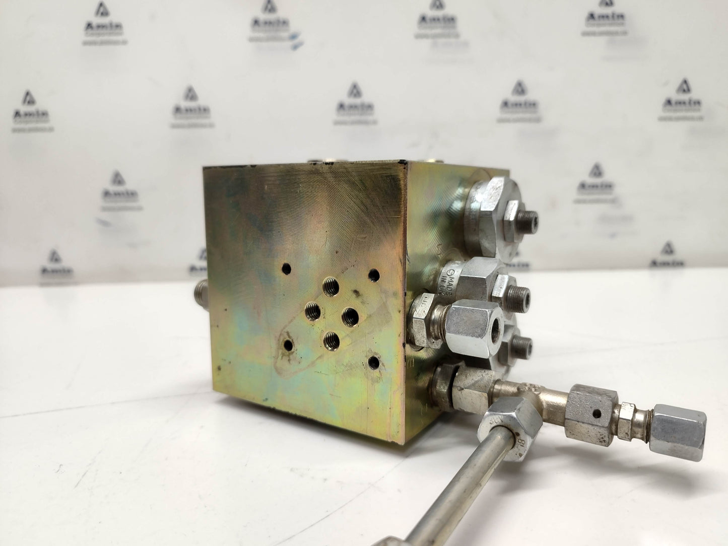 Sterling Hydraulics Limited P/N: 8F4661C Hydraulic Control Block - NEW