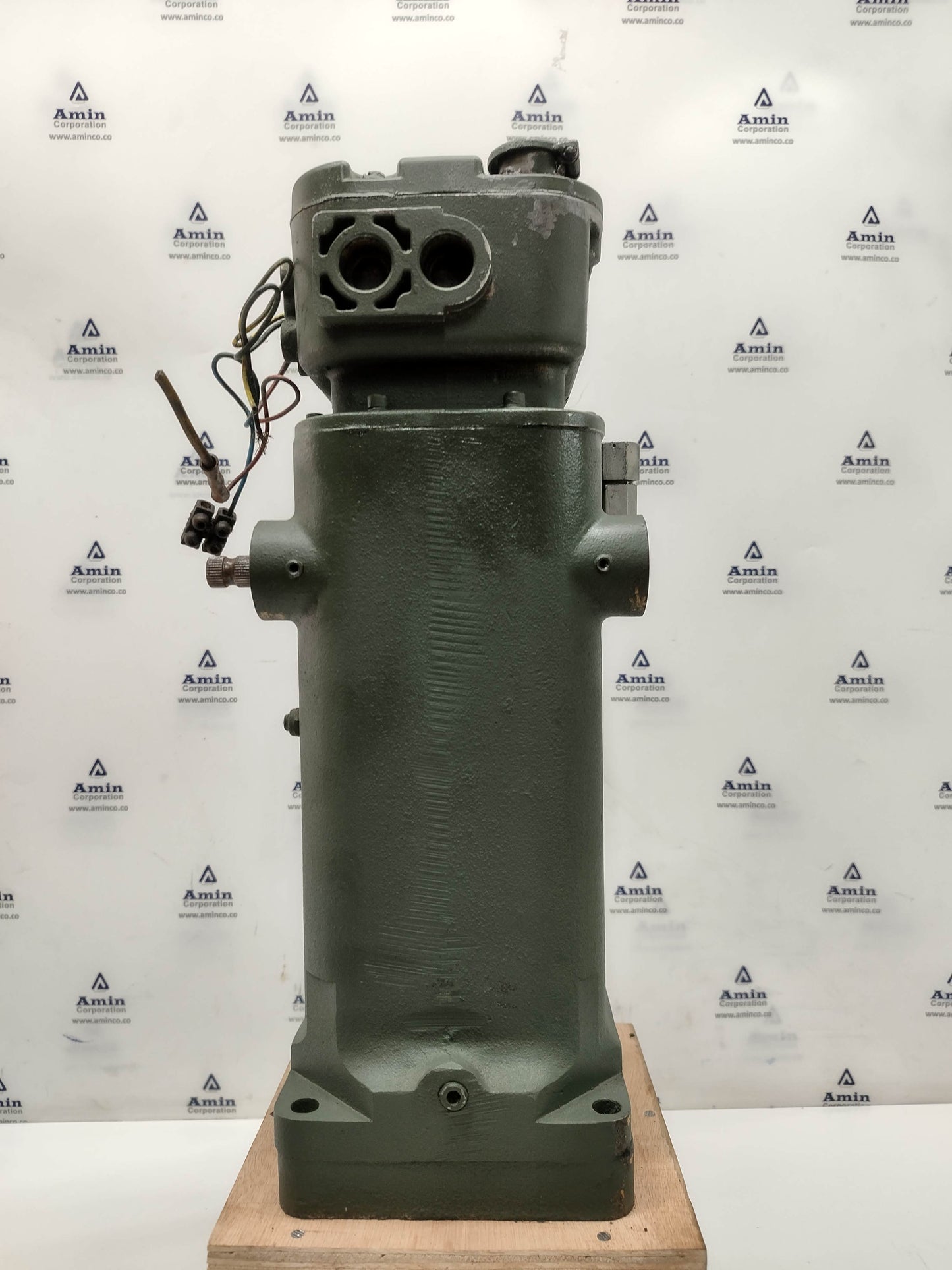 Woodward UG-8 Governor part No. : 8523-232 RPM: 1025-1515 - TESTED