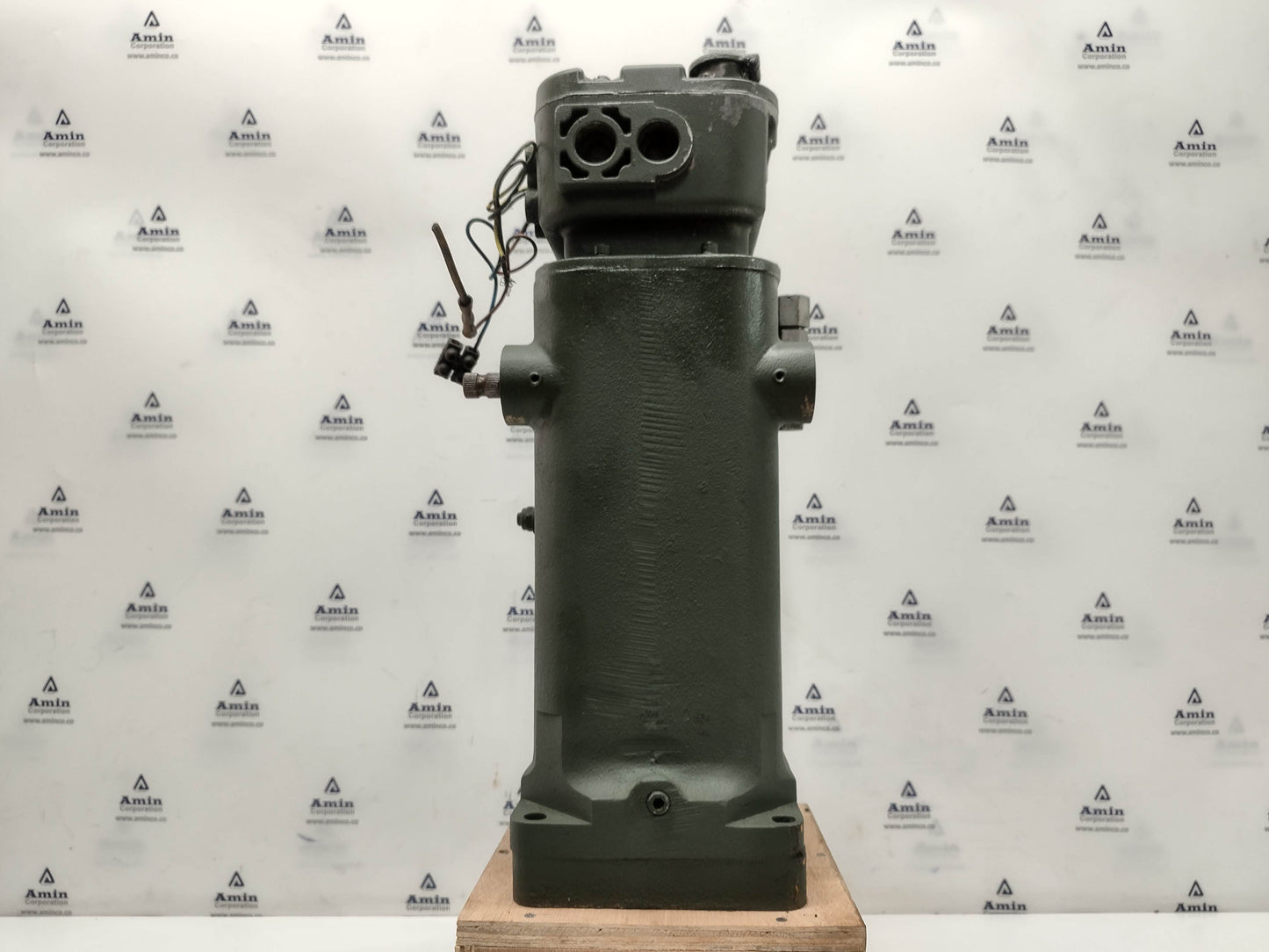 Woodward UG-8 Governor part No. : 8523-232 RPM: 1025-1515 - TESTED