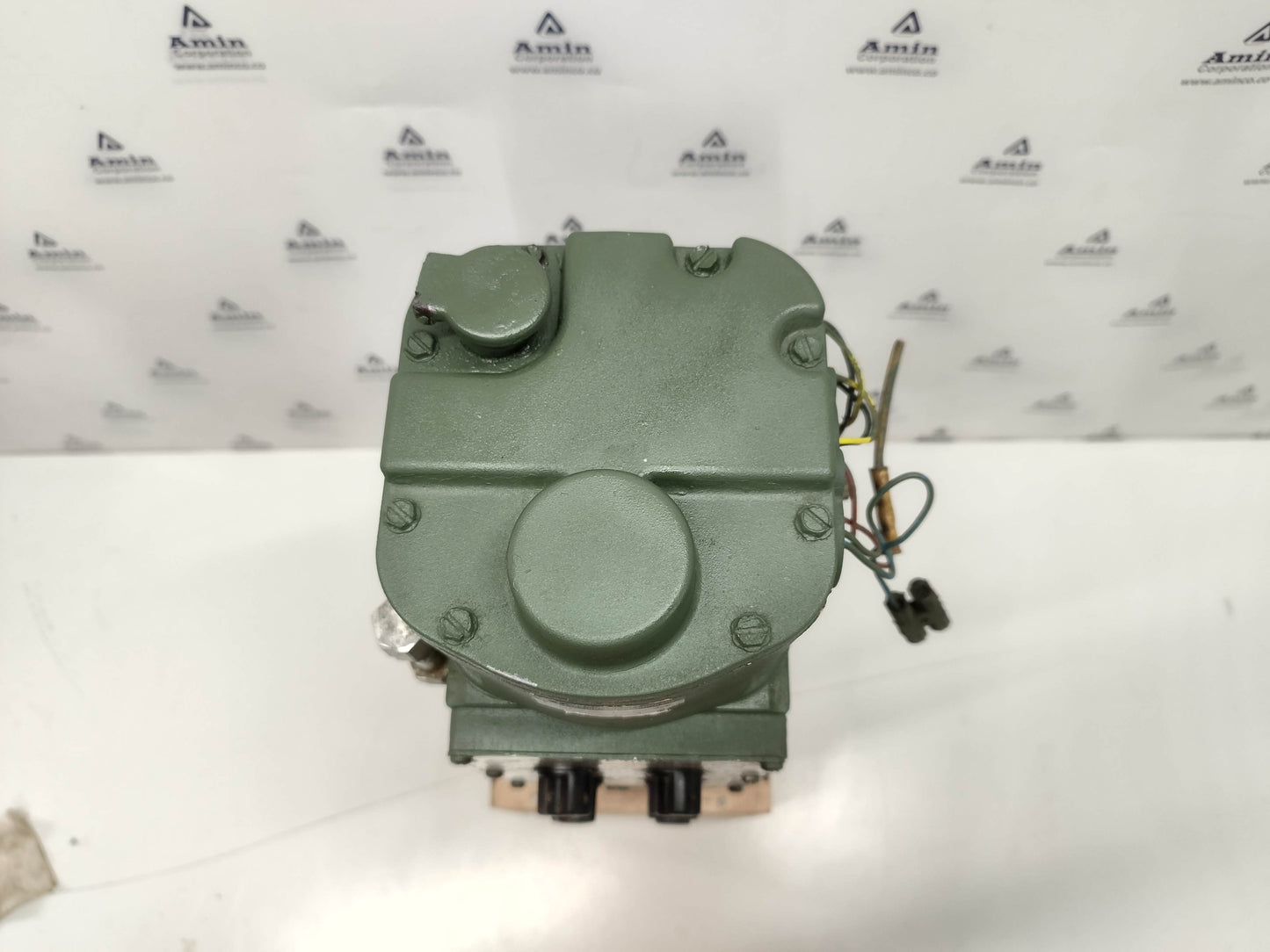 Woodward UG-8 Governor part No. : 8523-232 RPM: 1025-1515 - TESTED