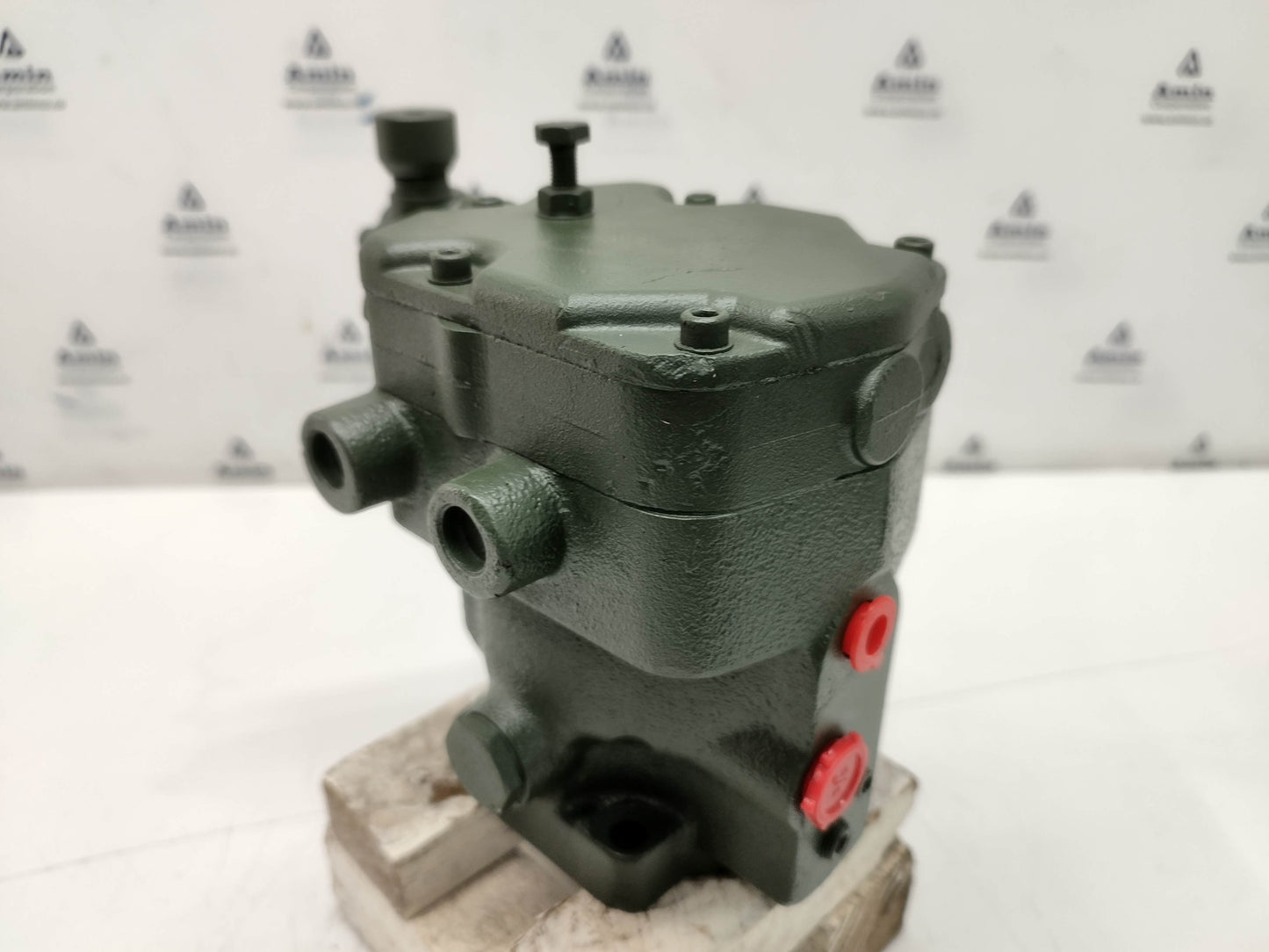 Overspeed Governor P/n: C8511-453, Cat No.: 136X2253-2R