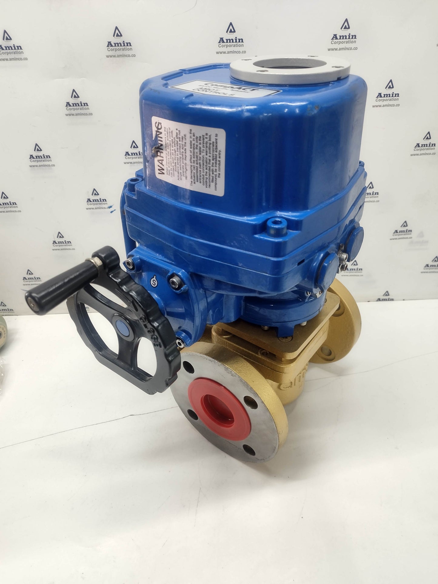 Amot Controls EA 100 Electric Actuator With 2GEFCBA012-CBL Valve Complete - NEW