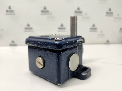Schmersal T.422-10y-M20-1090/2186 Limit Switch 500V - NEW