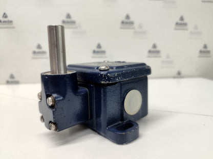 Schmersal T.422-10y-M20-1090/2186 Limit Switch 500V - NEW