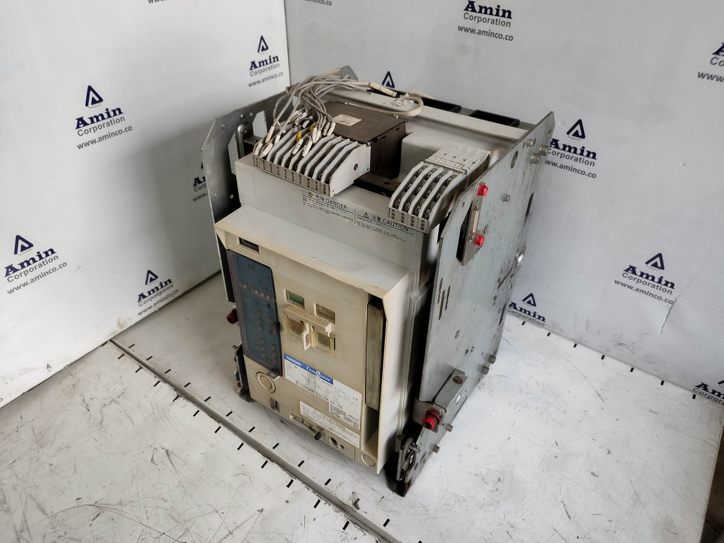 Terasaki AR212S Air Circuit Breaker 1250A