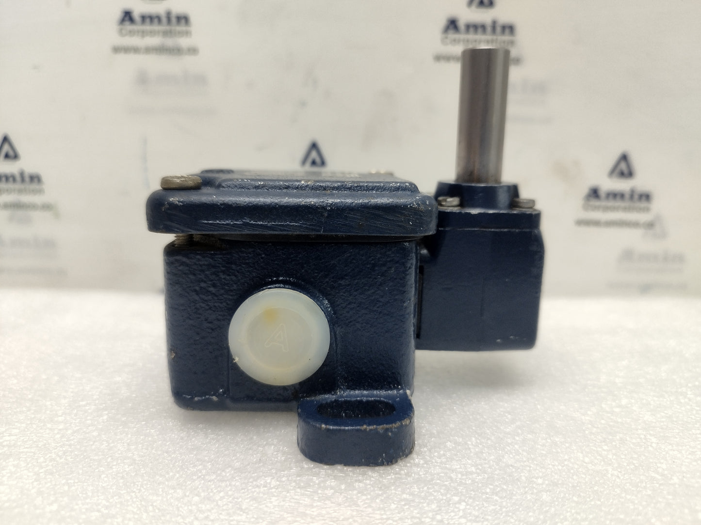 Schmersal T.422-01y-M20 Limit Switch 400V - NEW