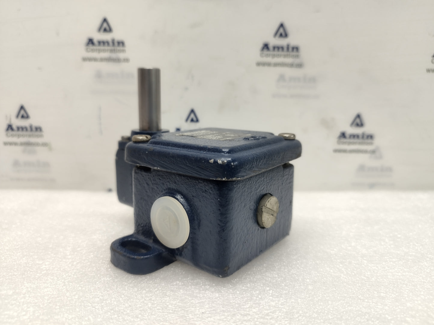 Schmersal T.422-01y-M20 Limit Switch 400V - NEW