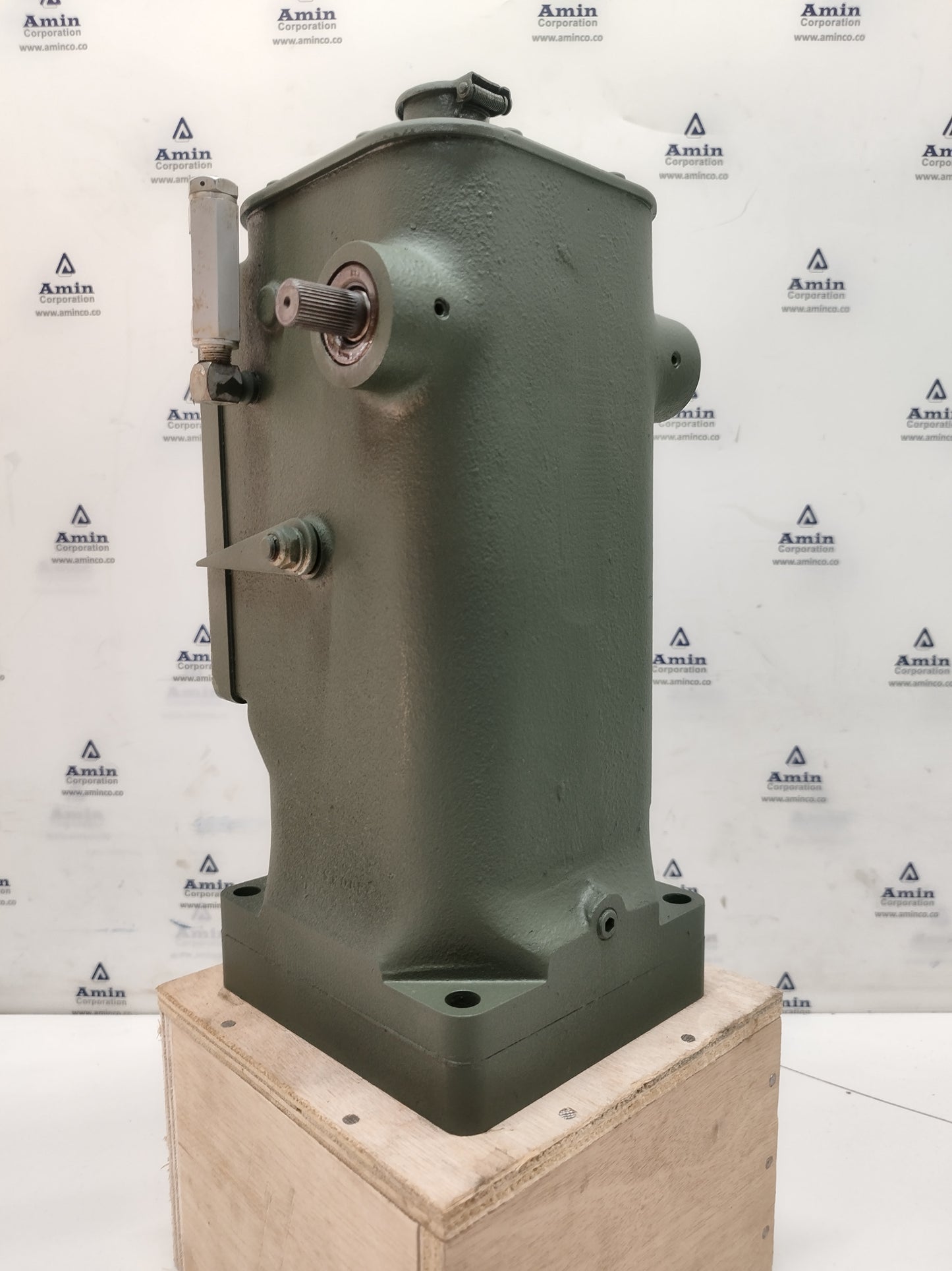 Woodward Governor UG-8L P/N: 033282 RPM: 500-1380