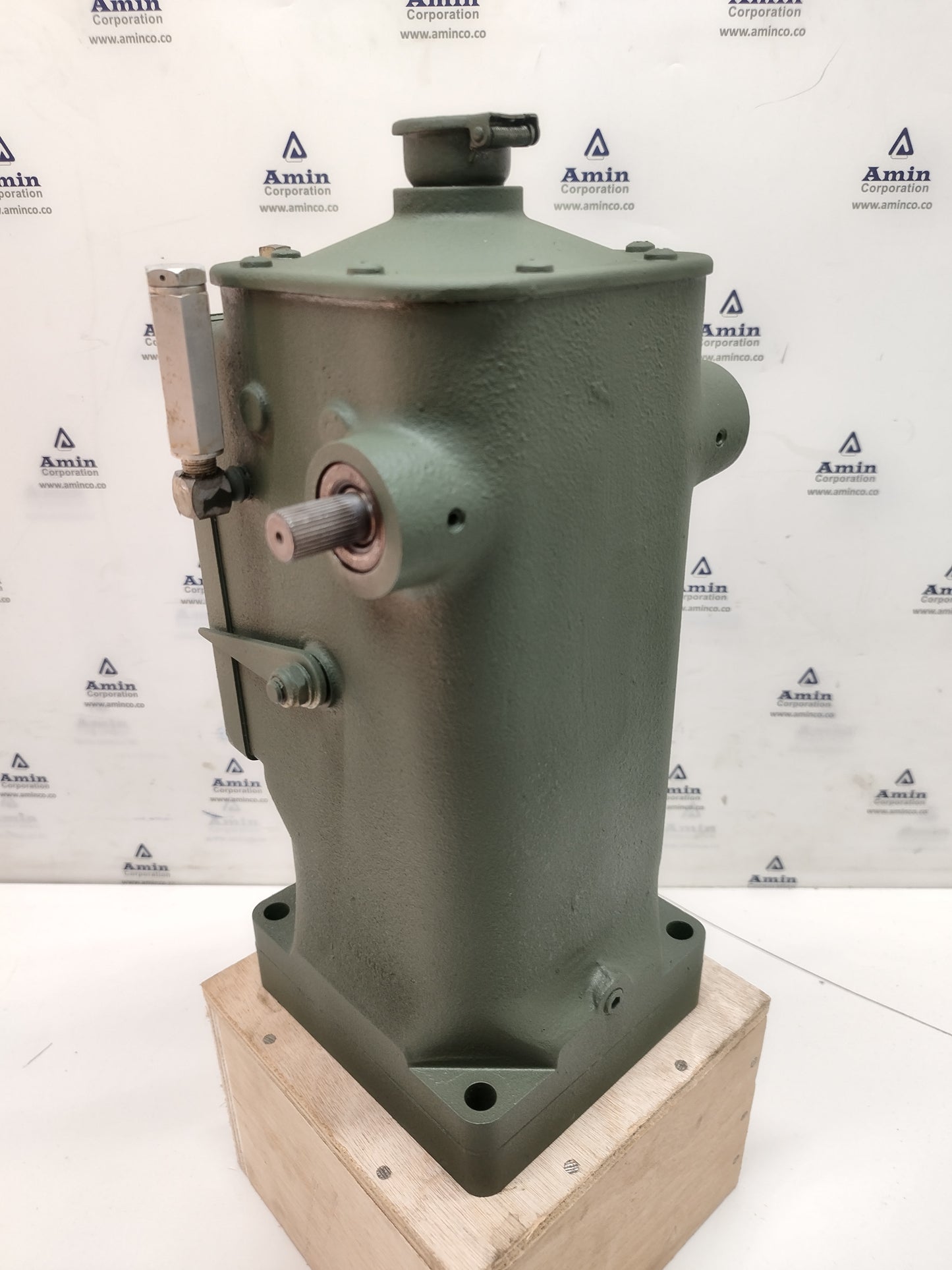 Woodward Governor UG-8L P/N: 033282 RPM: 500-1380
