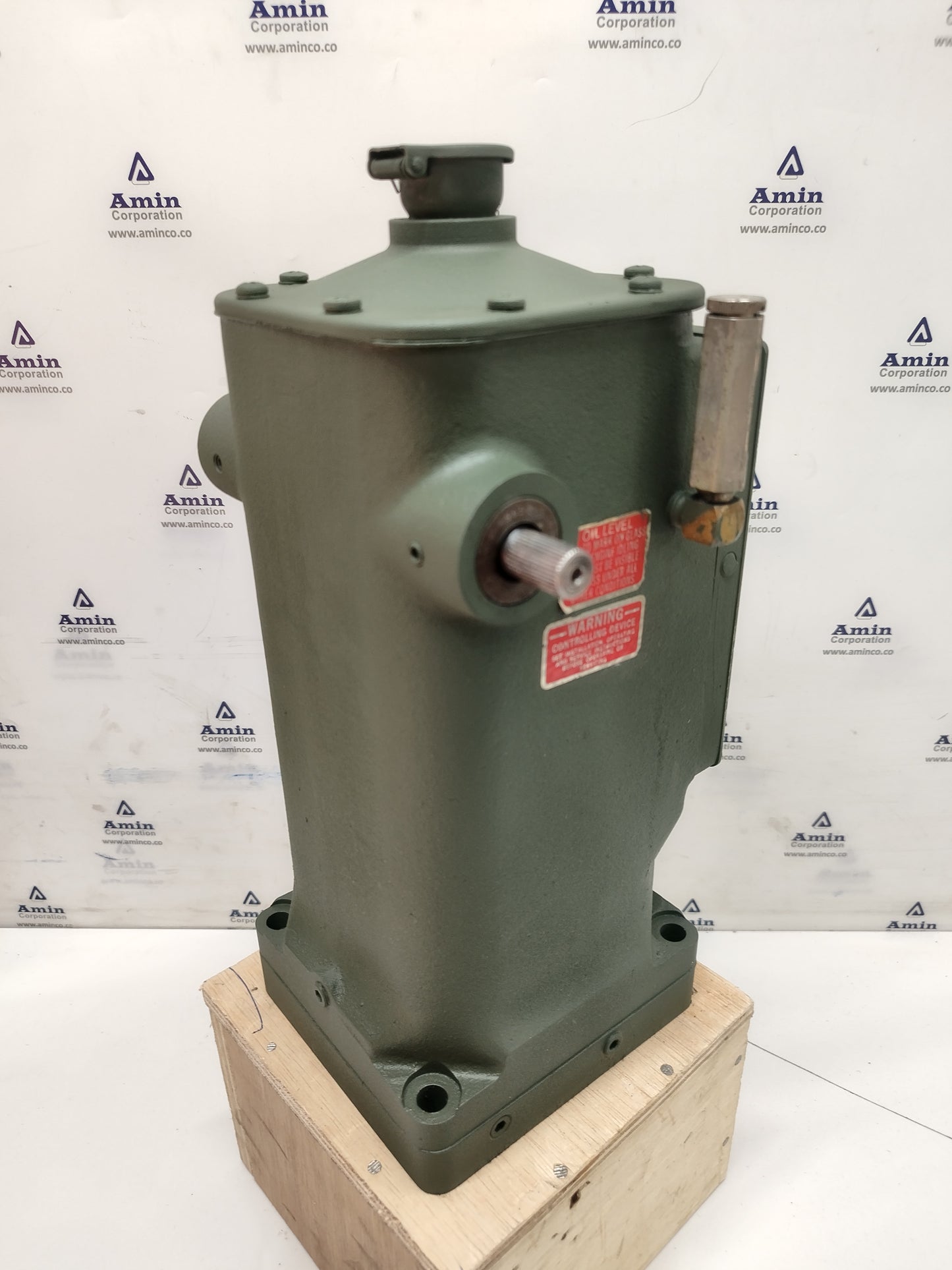 Woodward Governor UG-8L P/N: G8520-650 RPM: 225-1250