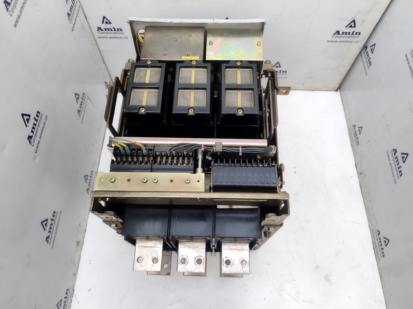Hyundai HAT 12 Air Circuit Breaker - Tested