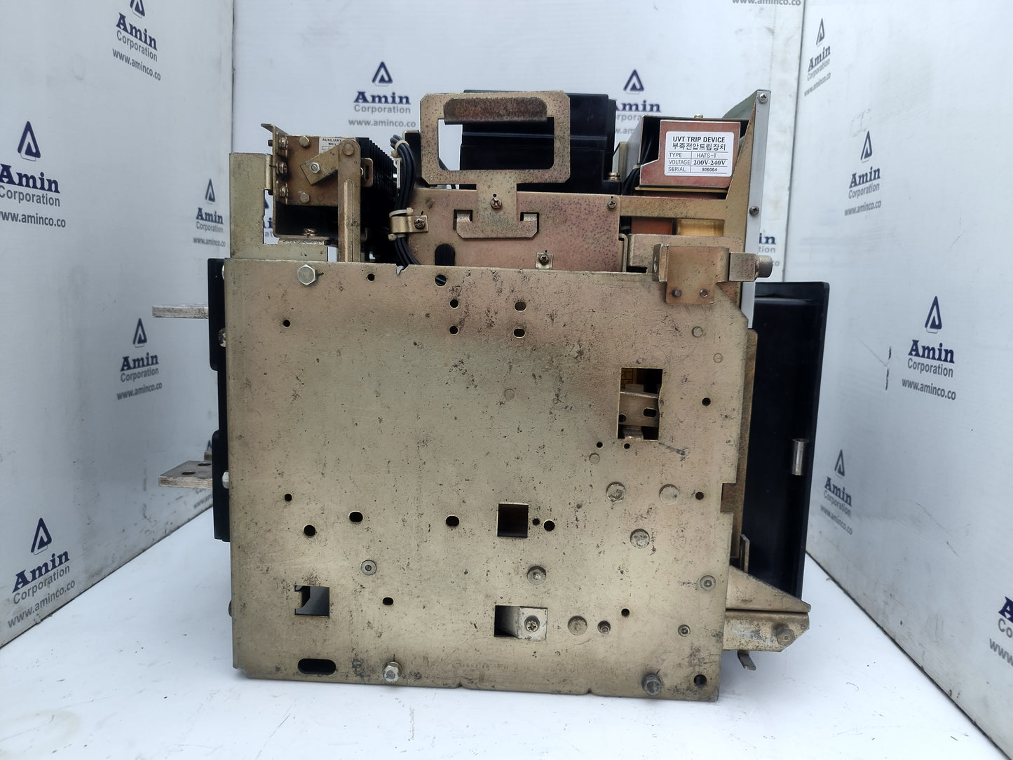 Hyundai HAT 12 Air Circuit Breaker - Tested