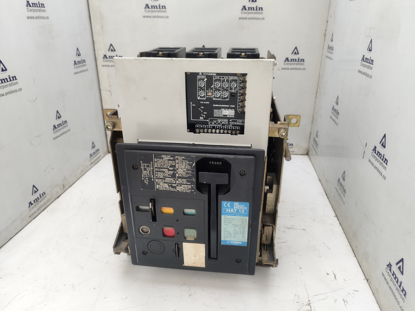 Hyundai HAT 12 Air Circuit Breaker - Tested