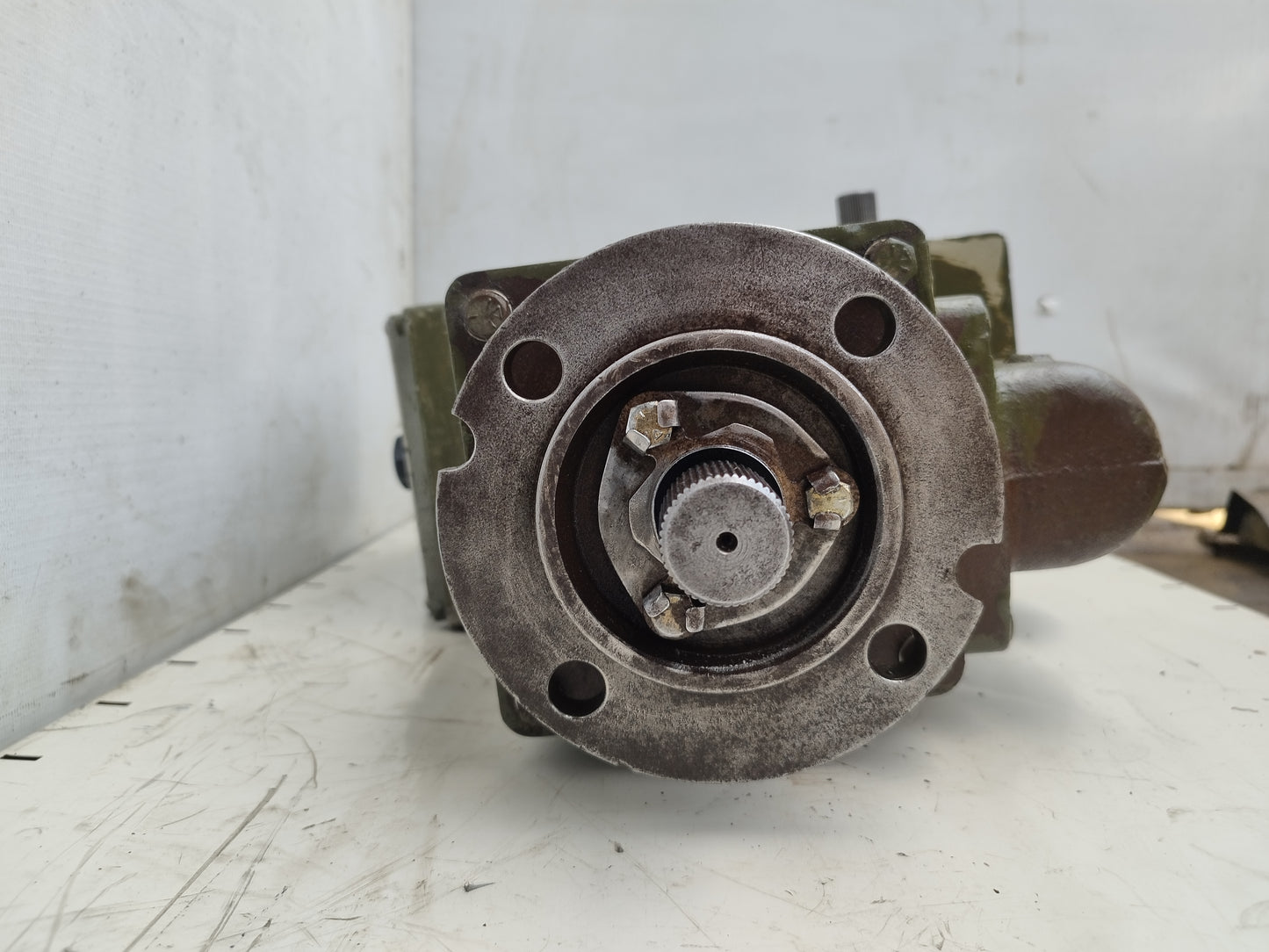 Woodward EGB Governor/Actuator 8240-218 RPM: 436-1036