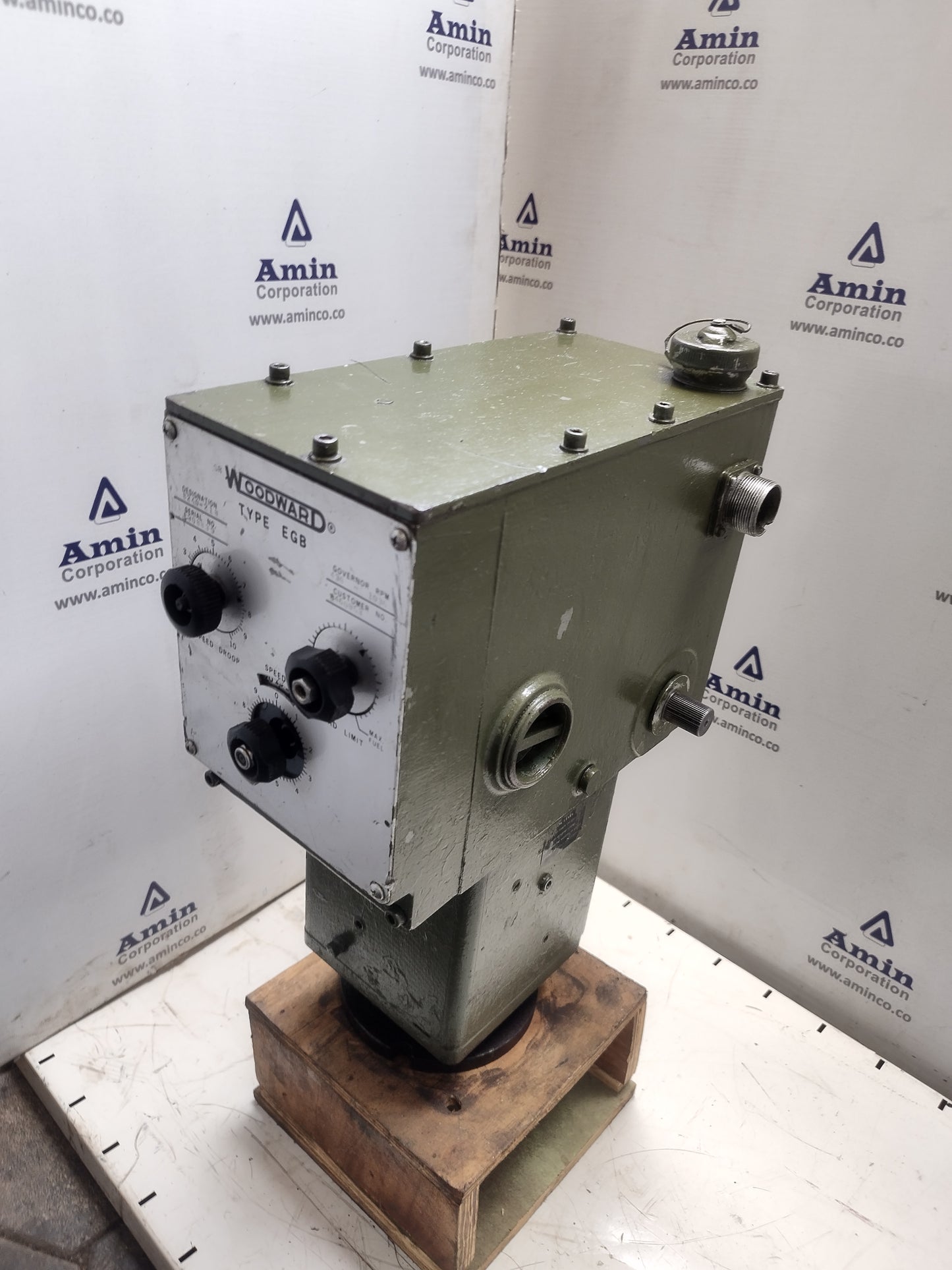 Woodward EGB Governor/Actuator 8240-218 RPM: 436-1036