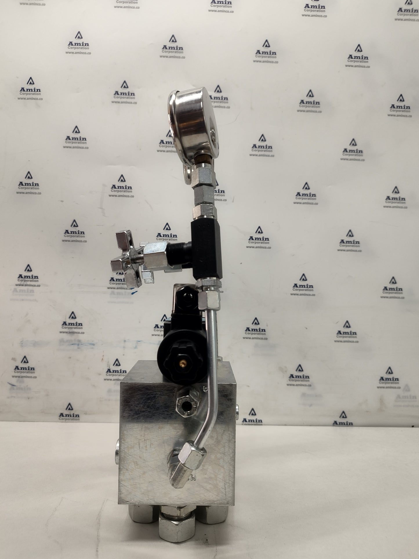 Parker 8F4661C Hydraulic Control Block - NEW - For price send a Message