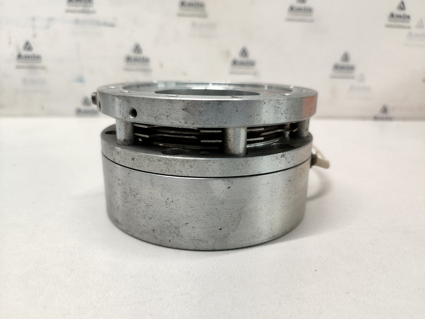 Osaki Dengyosha ESB-115 Electromagnetic Brake DC90V - NEW