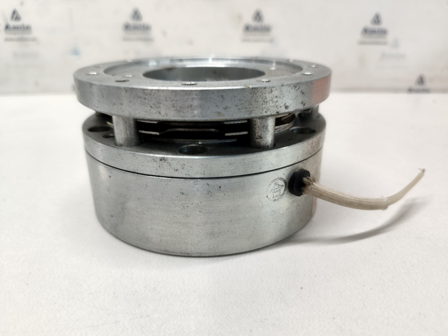 Osaki Dengyosha ESB-115 Electromagnetic Brake DC90V - NEW