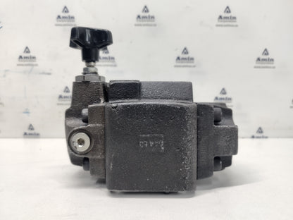Vickers XCG 06 3F 30 Pressure Reducing valve 2850 psi max. - NEW