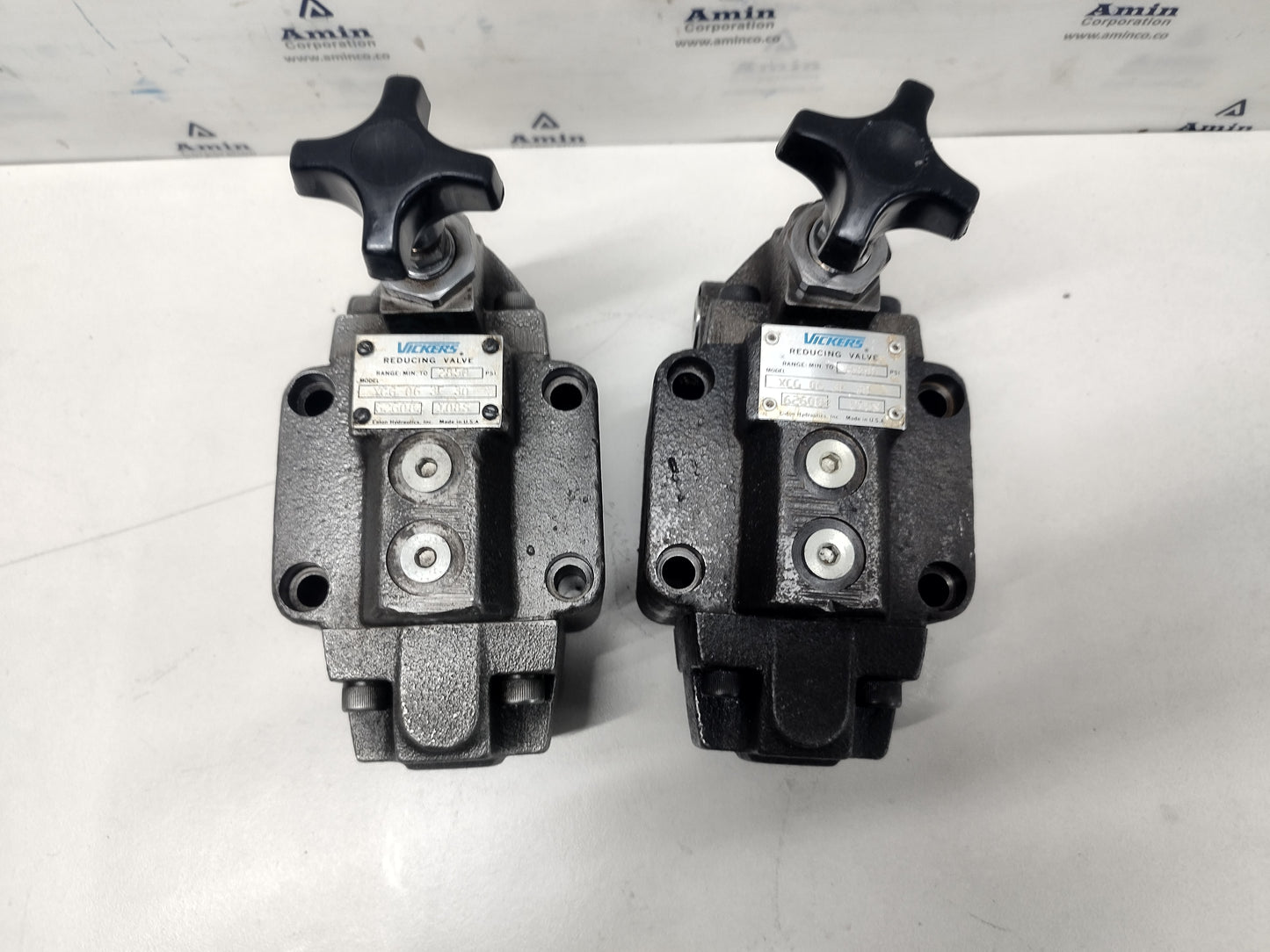 Vickers XCG 06 3F 30 Pressure Reducing valve 2850 psi max. - NEW