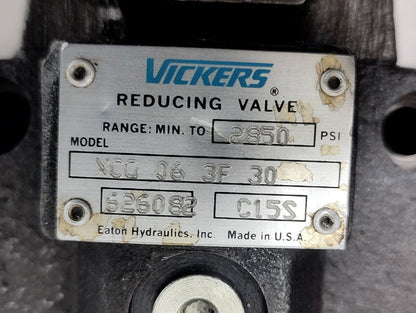 Vickers XCG 06 3F 30 Pressure Reducing valve 2850 psi max. - NEW