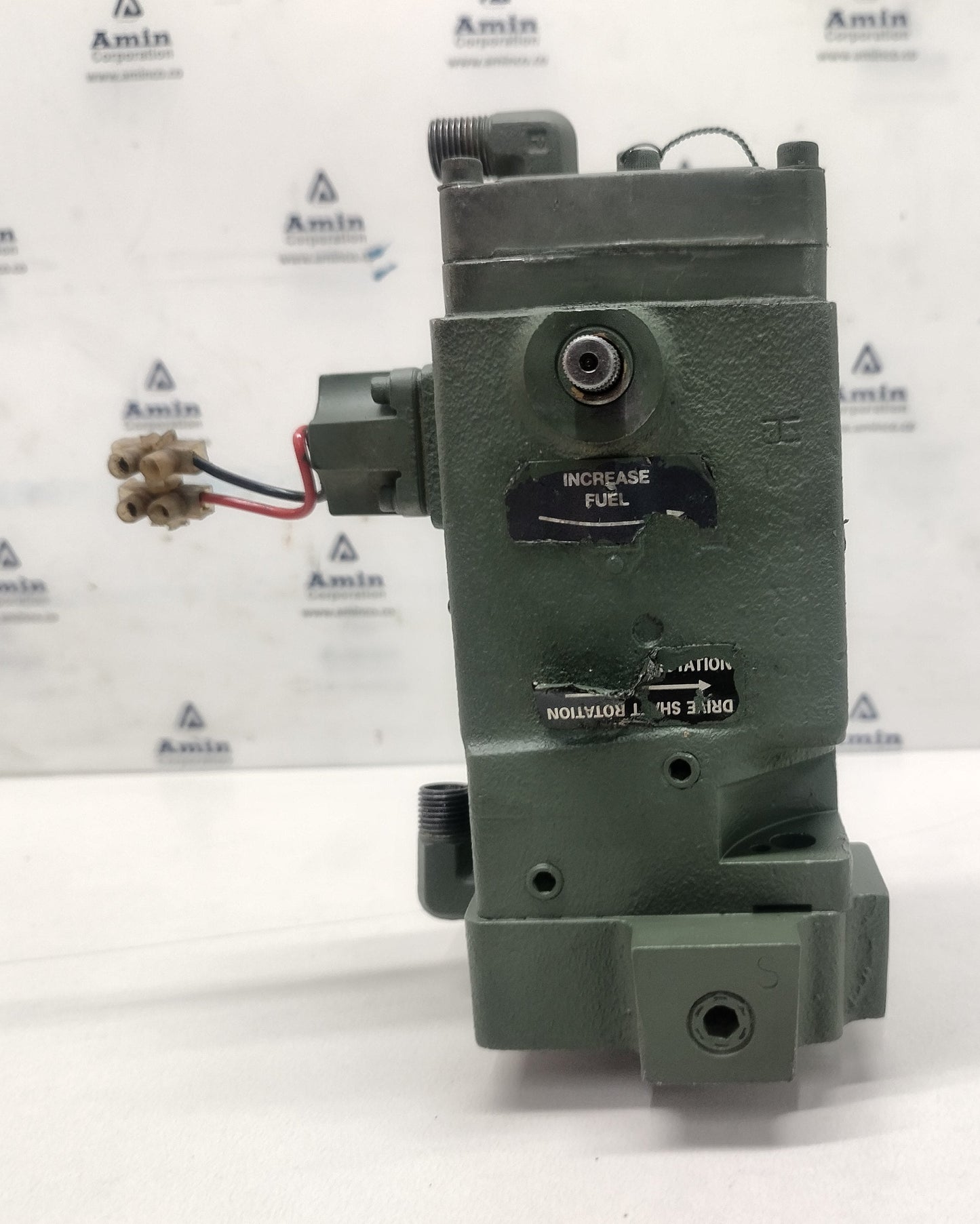 Woodward Governor 8250-828 Cat P/N: 4P-7087 EG-3P Actuator Governor