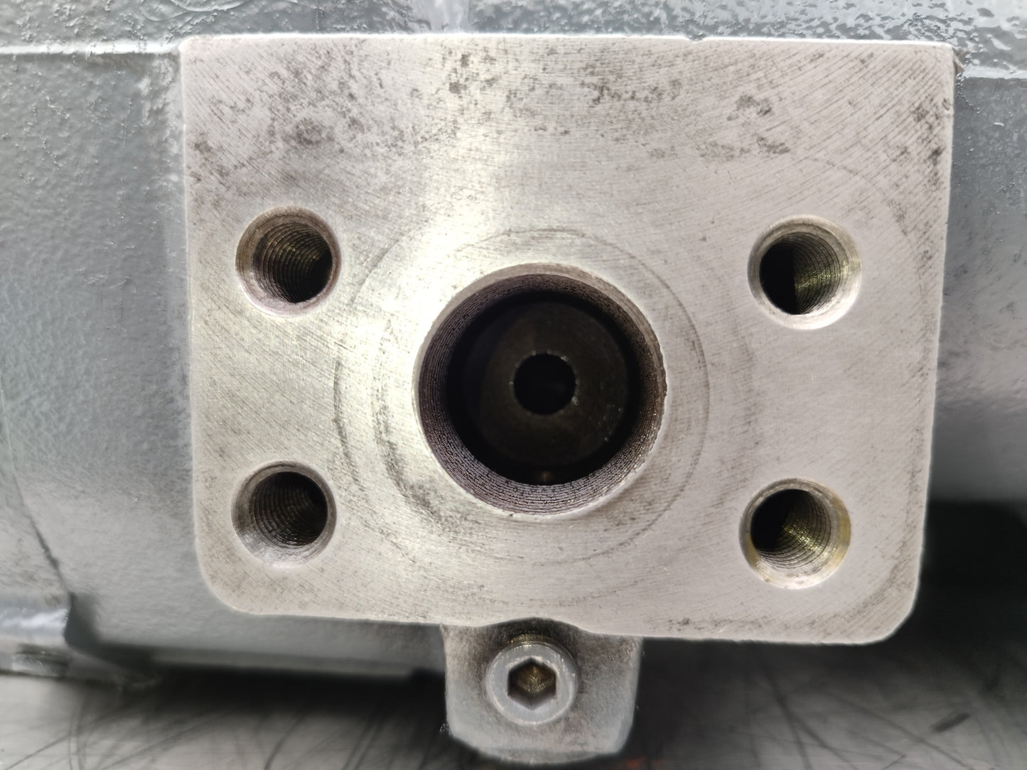 Tamrotor Marine Compressor E12 Code: 04019024H Screw Air Compressor #3