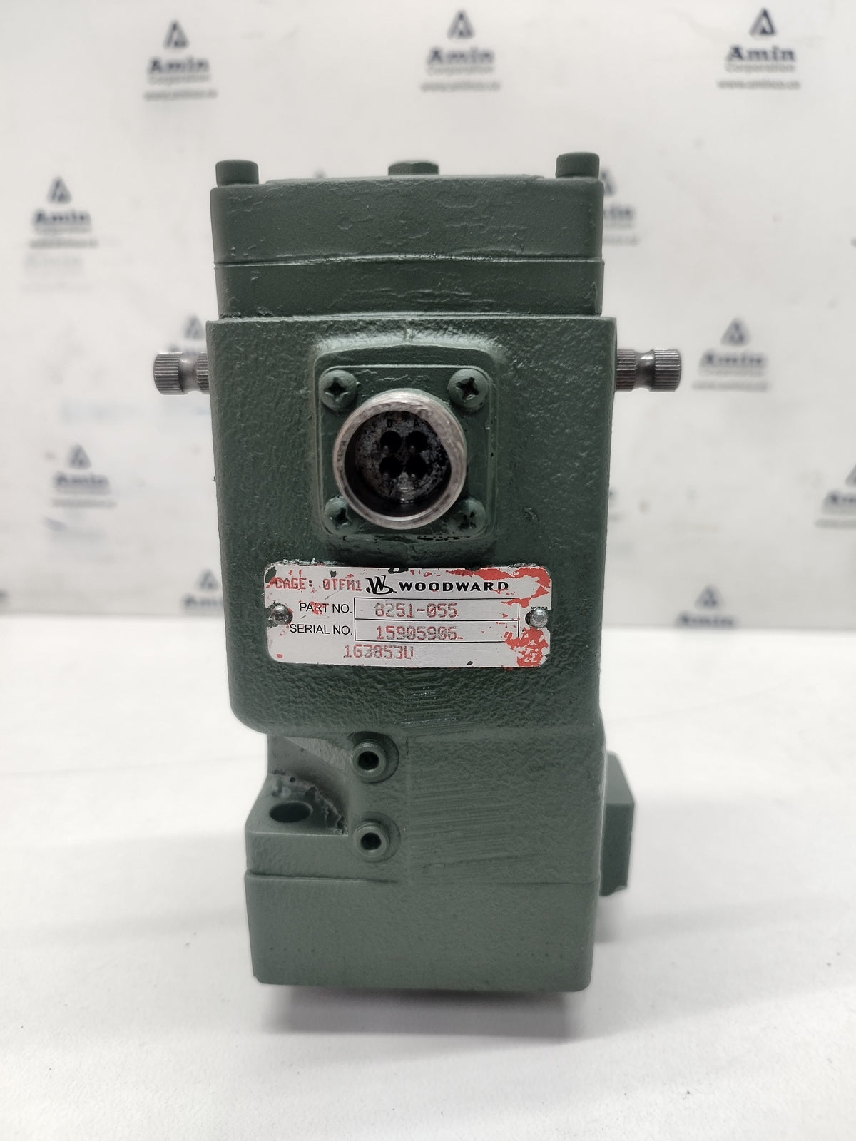 Woodward Governor Part No.: 8251-055 EG-3P Actuator Governor