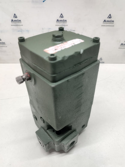 Woodward Governor Part No.: 8251-055 EG-3P Actuator Governor