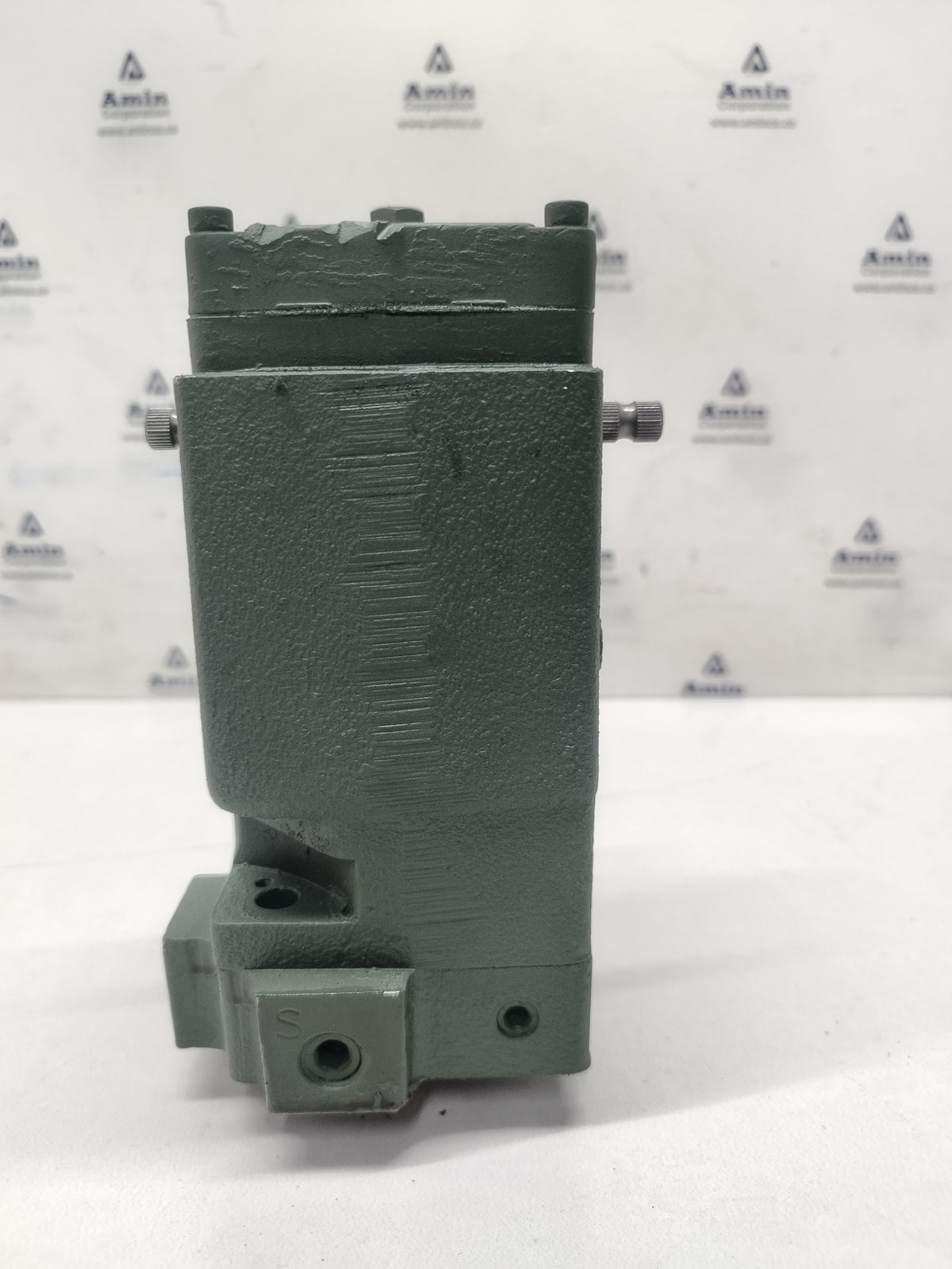 Woodward Governor Part No.: 8251-055 EG-3P Actuator Governor