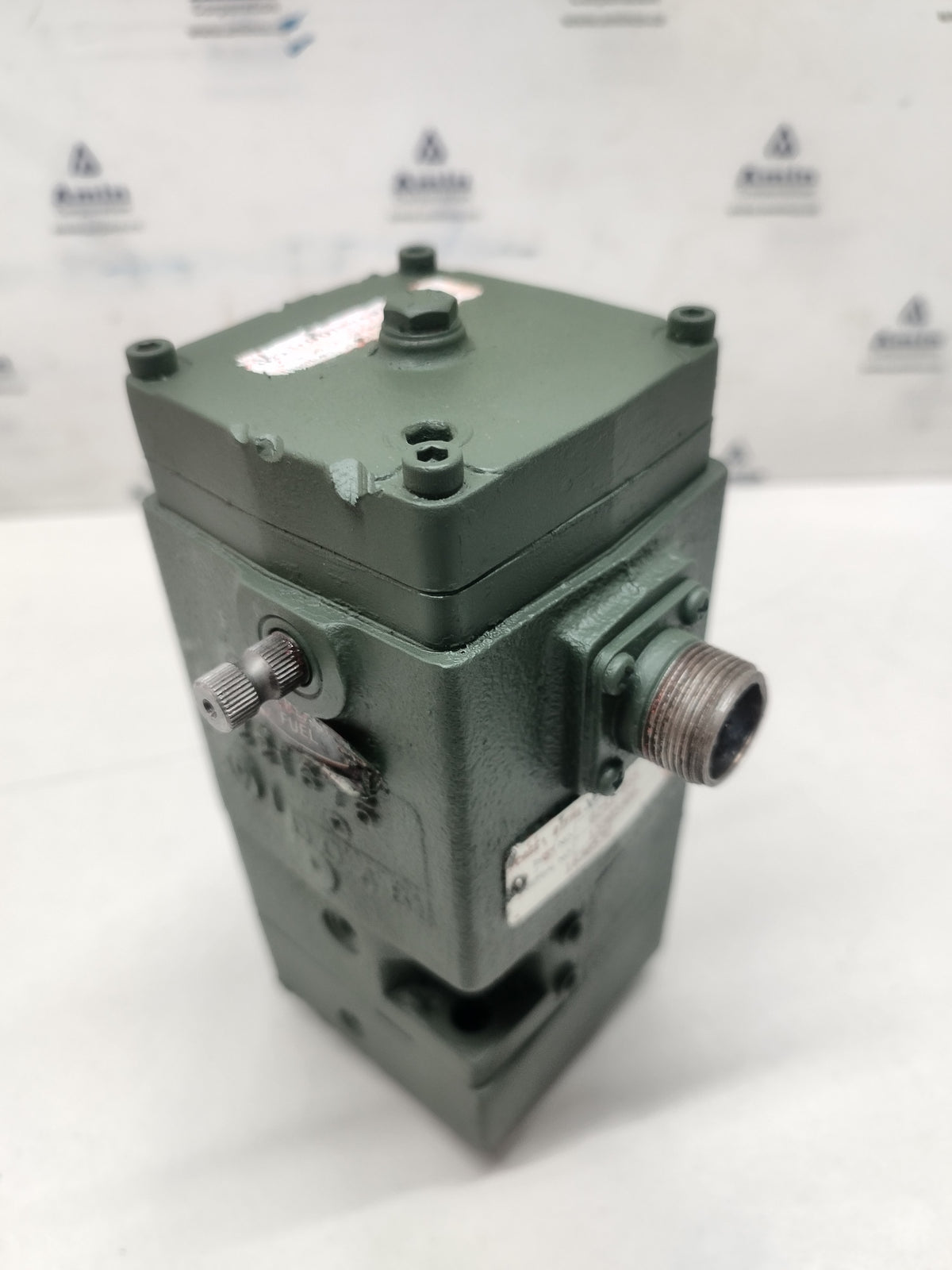 Woodward Governor Part No.: 8251-055 EG-3P Actuator Governor